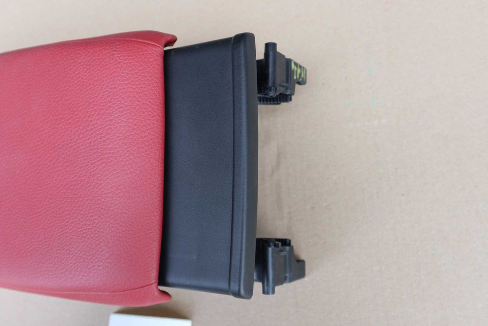 Подлакътник БМВ Ф20 Ф21 Ф22 BMW F20 F21 F22 Корал рот