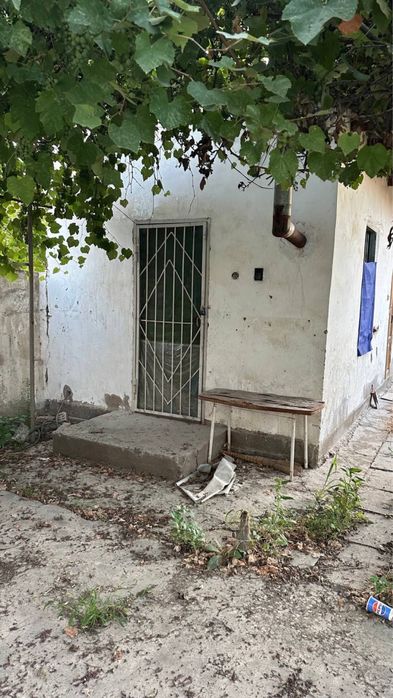Dacha hovli sotiladi 8 sotih