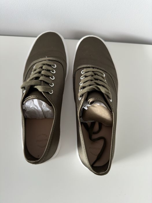 Унисекс маслено зелени кецове