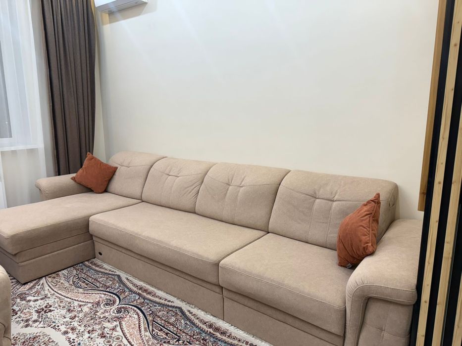 Продам срочно диван