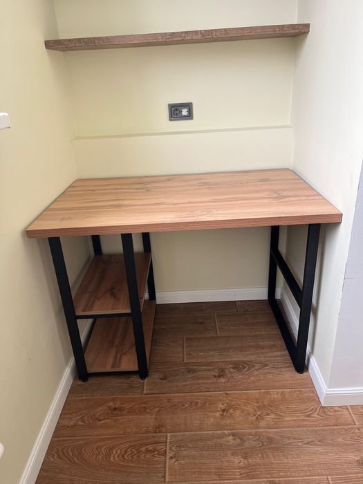 Стол письменный/ офисный