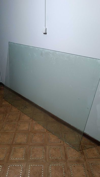 Стекло б/у готовое,разных размеров