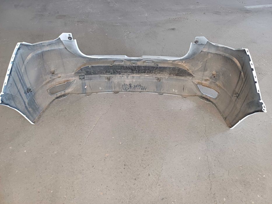 Bara spate Dacia logan 3 alb