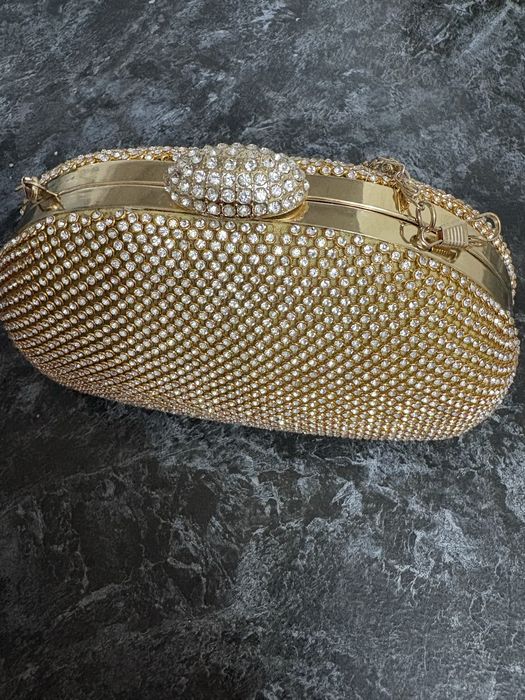 Продам Сумку-клач.Сверкающий.