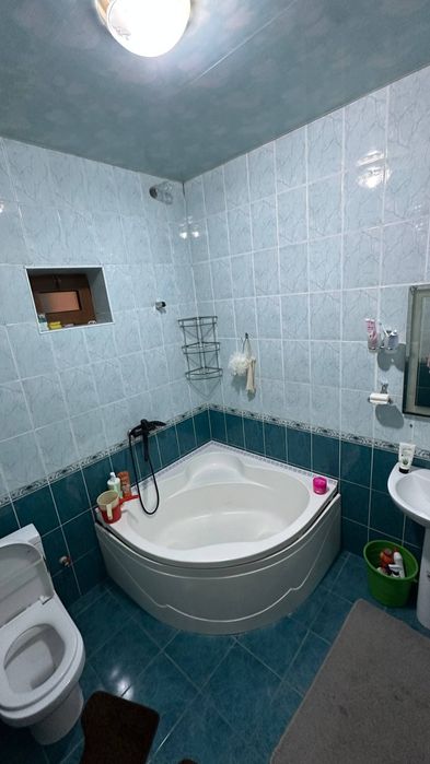 Участок Хонобод Жакее за 98 000 уе. 3 этажный 6 ком