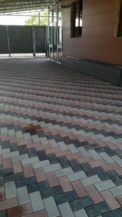 Брусчатка, тротуарная плитка