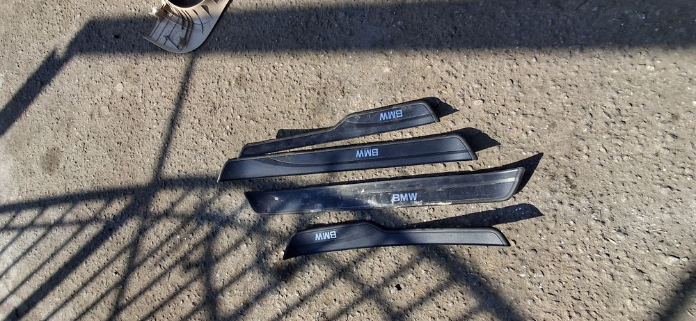 Лайсни за прагове BMW E90 е91 десен волан