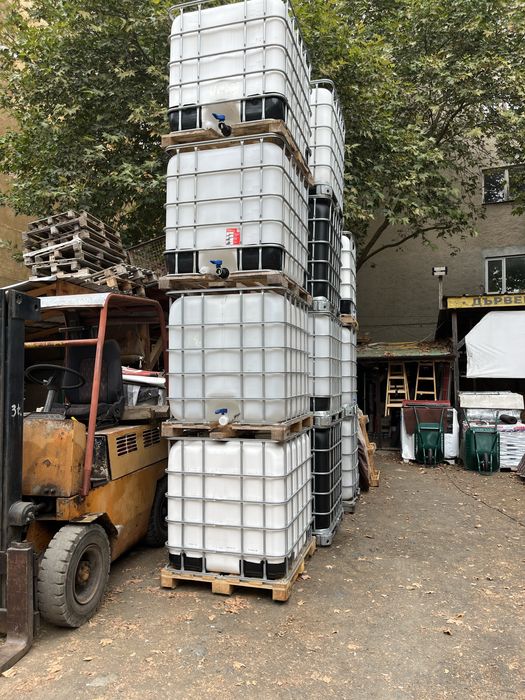 Цистерни IBS контейнери 1000л