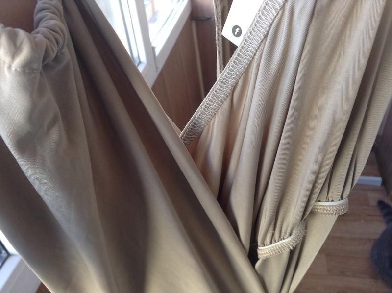 Вечерен Изискан Таолет