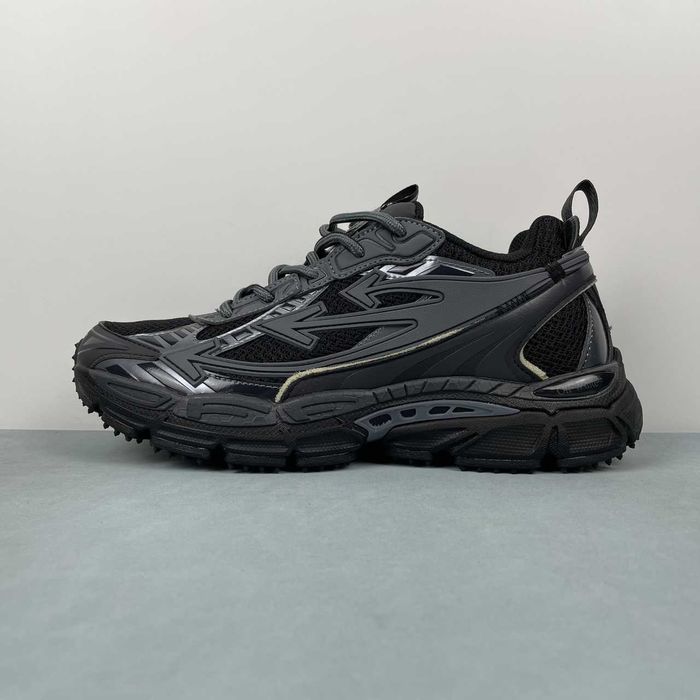 Off-White Be Right Back