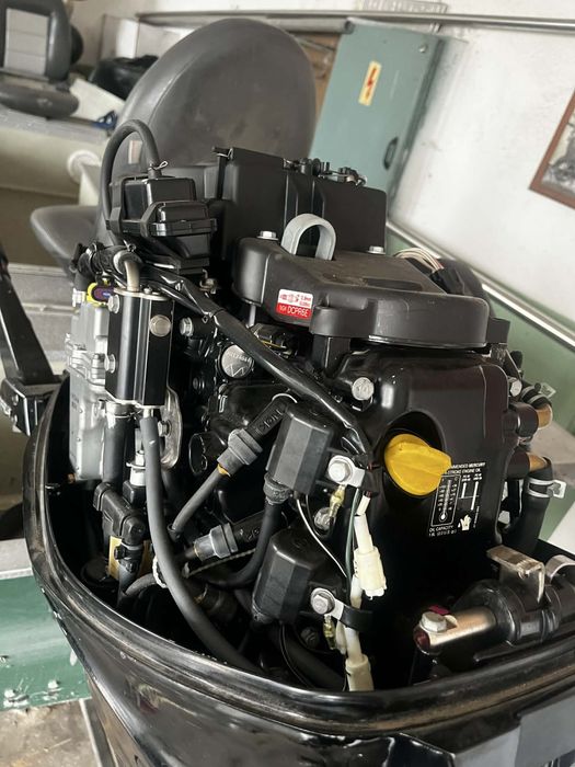 Алуминиева лодка