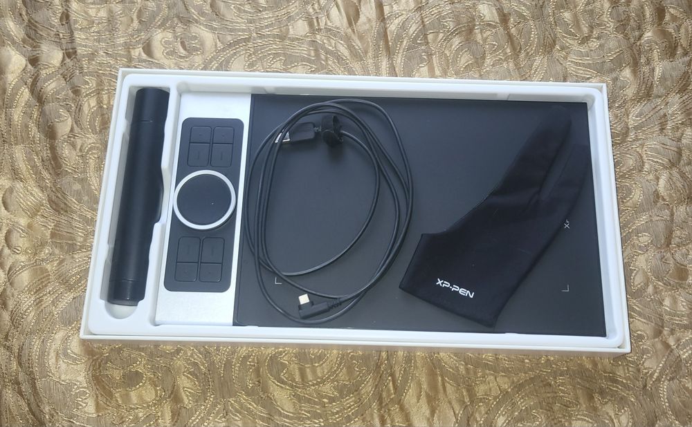 Графический планшет Deco pro small