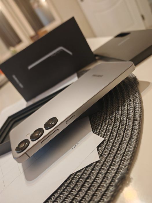 Samsung galaxy s25 Plus 512GB silver Shadow