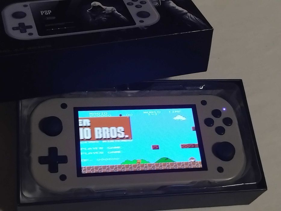 Mini plesteshon sotiladi.