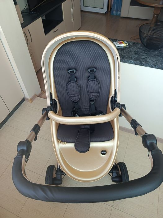 Продавам детска количка Mima Xari