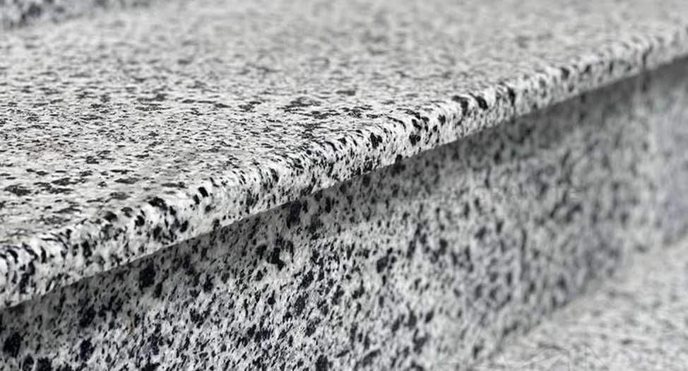 Термолющен Гранит Стъпало 130/33 с чело.Промоция 24 Евро Комплект