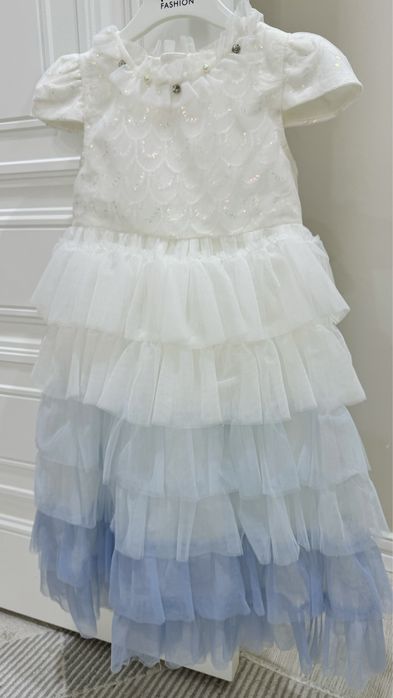 Платье на 5,6 лет