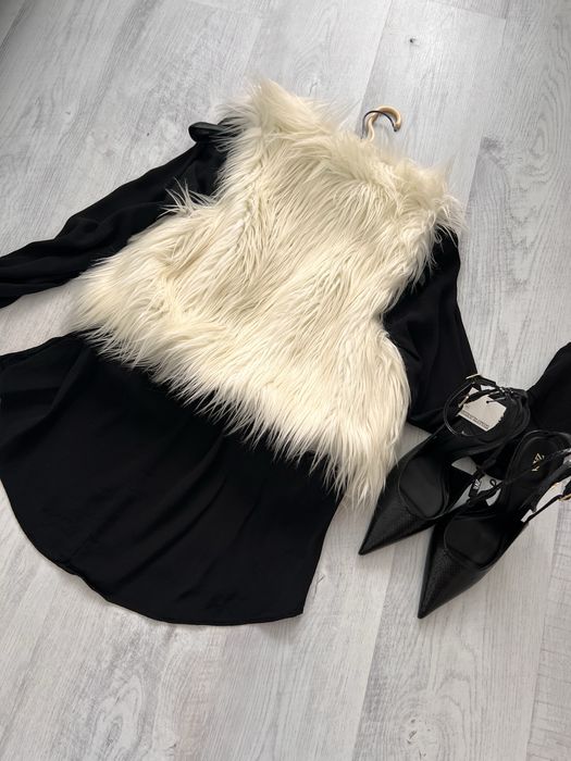 Vesta crem de blana artificiala , S/M, 36/38