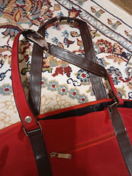 Сумки продам разные