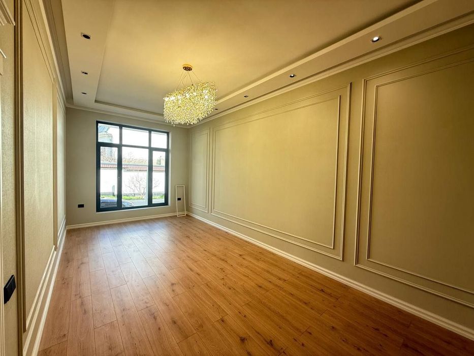 Ул.Циолоковского 6 комнат 350м² качественный ремонт танхаус 3 этажа