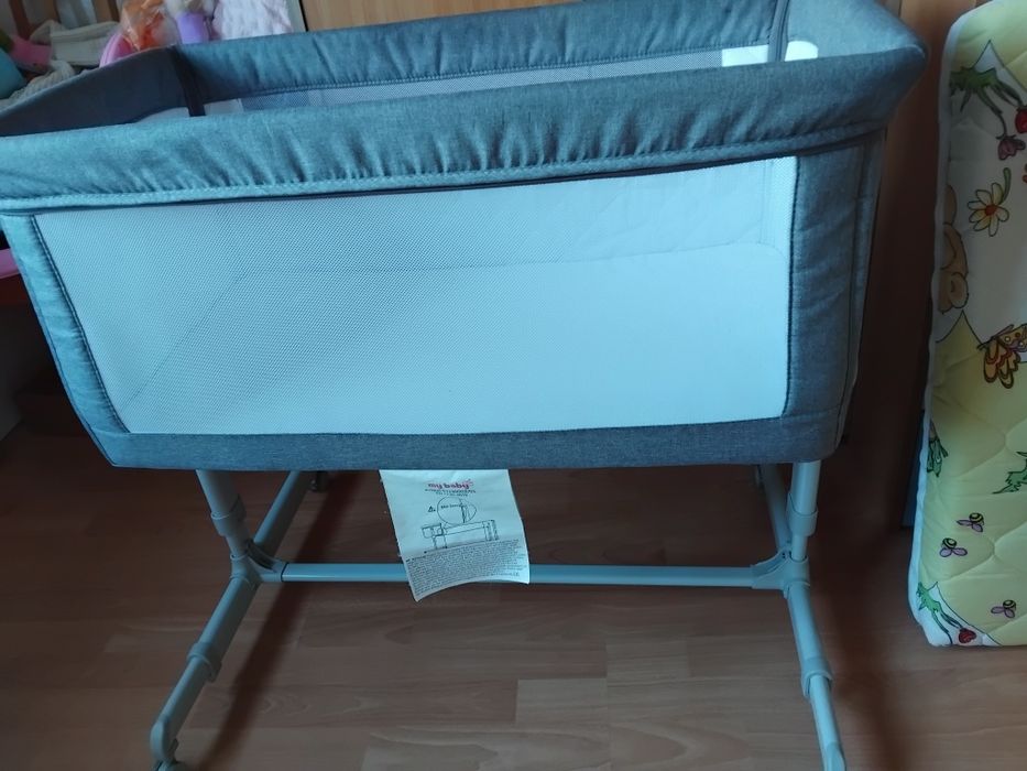 Кошара next to me