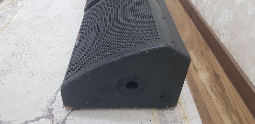 Продам колонки-мониторы.