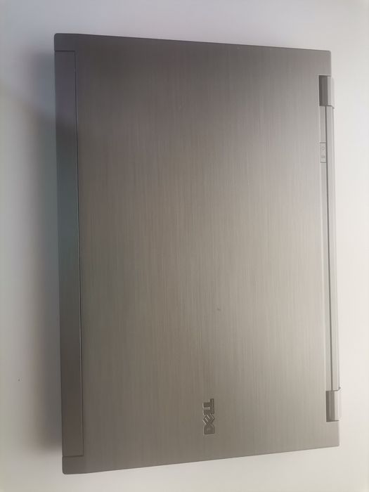 Laptopuri Dell funcționale dar și de piese