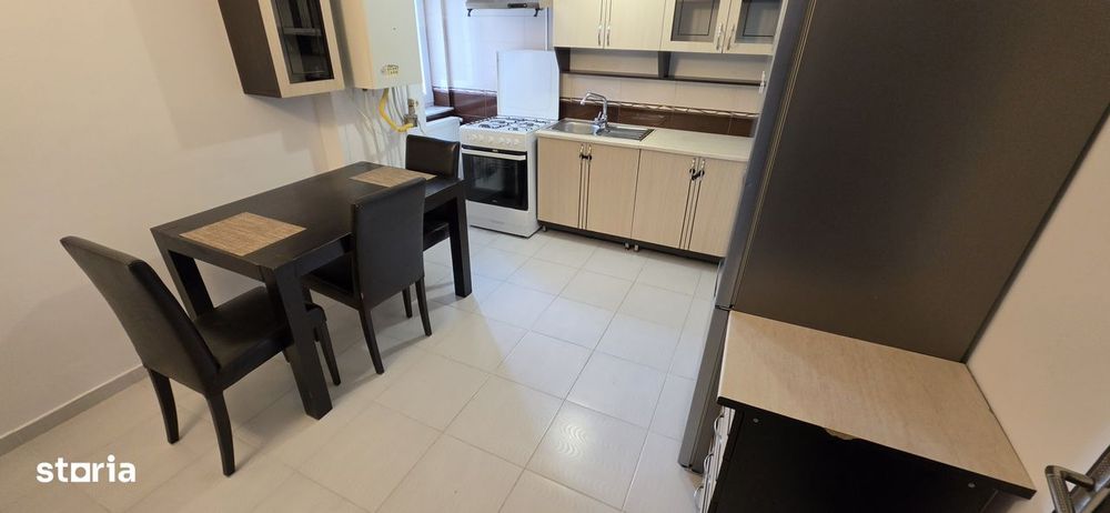 Zamca-bloc nou- 2 camere decomandate + loc de parcare