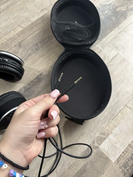 Слушалки PowerLocus