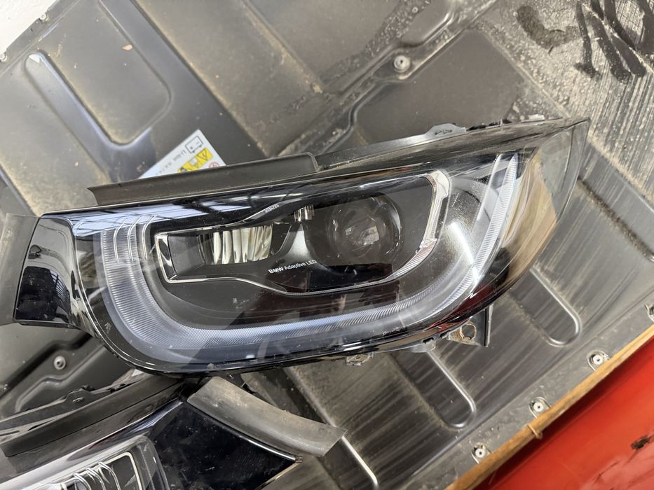 Десен фар LCi Adaptive LED за BMW I3 БМВ И3