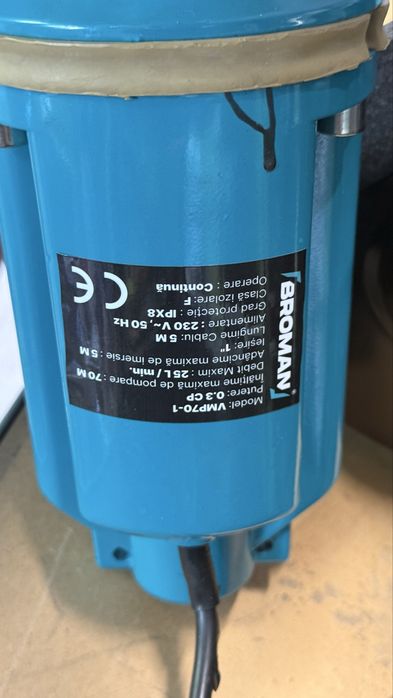 Pompa de apa submersibila tripla vibratie