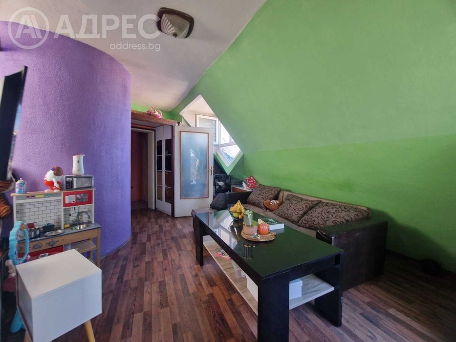 Едностаен апартамент, Широк Център, 60 кв.м., ет. 6, тухла, обзаведен