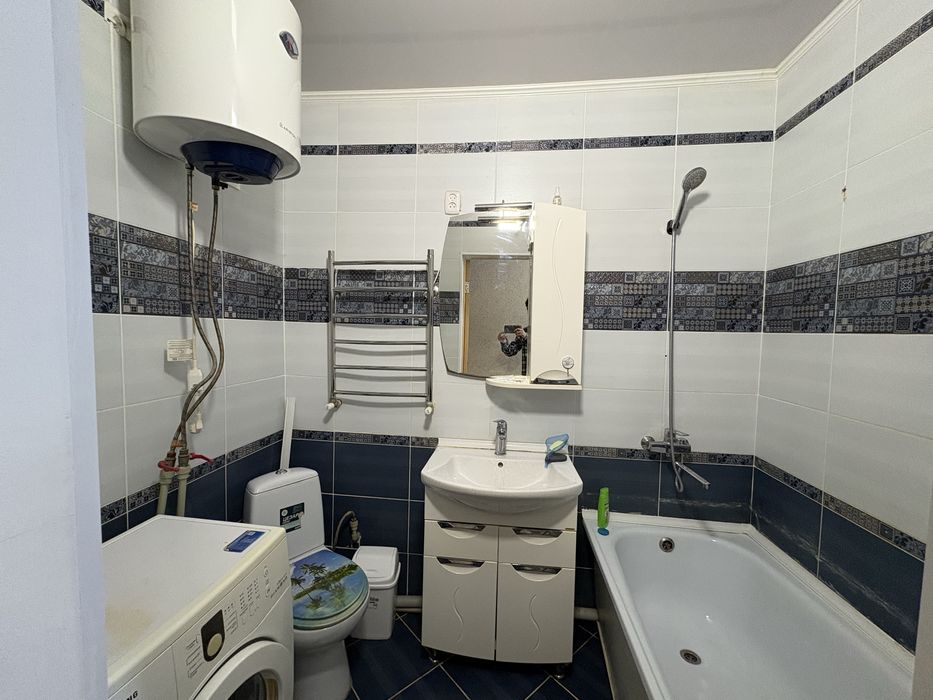 2 бөлмелі пәтер сатылады.