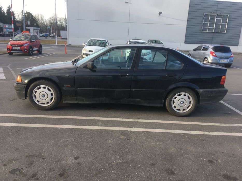 BMW 3 Series 1994 — imagine 5
