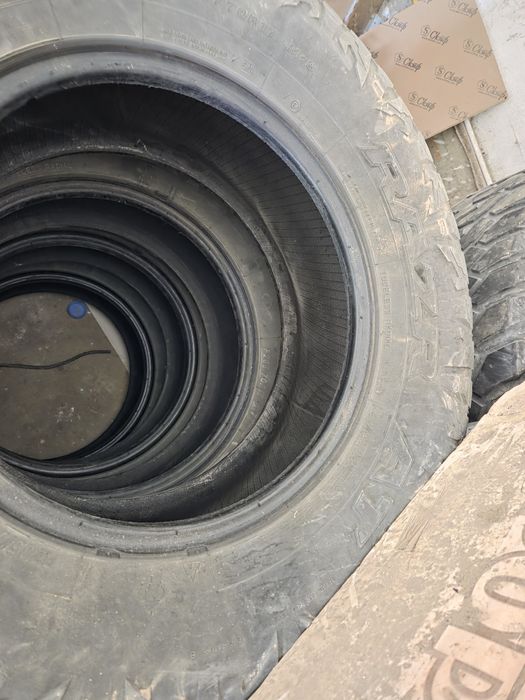 Шины зимние 285/70R17