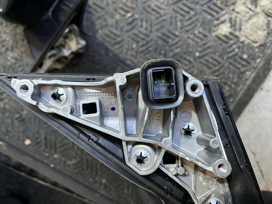 Огледало бмв 3 г20/21 ( ogledalo bmw 3 g20/21 )