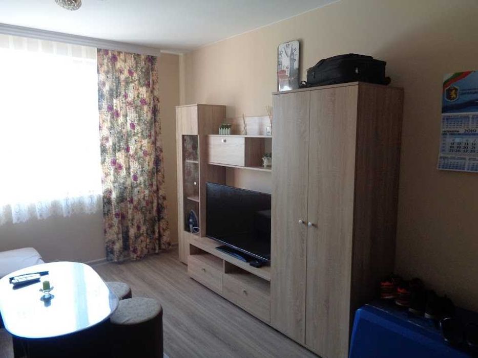 Дава се под наем Двустаен апартамент в Свиленград - 50 кв.м за 388.62 € - Снимка #1