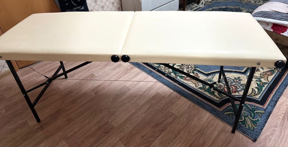 Продам кушеткуу.