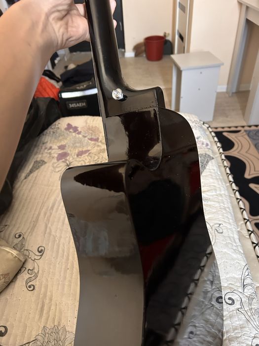 Гитара , новый с чехолом келісім бар