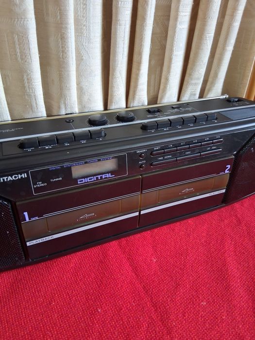 Radio-Casette Hitachi