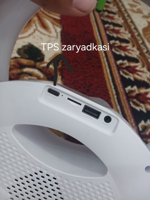 Led Wireless Charging Speaker