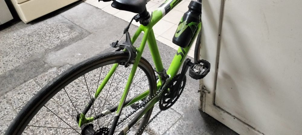 Шосеен велосипед Specialized allez