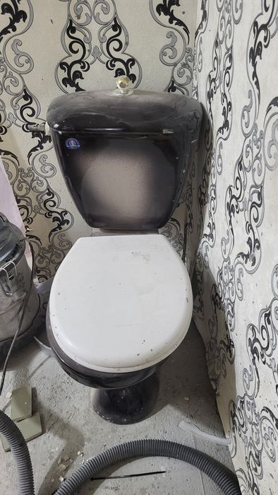 Продам унитаз рабочий