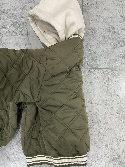 Продам детскую курточку