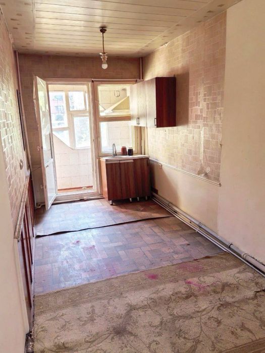 Kvartira sotiladi algoritm axmad 3/2/9 72 m2