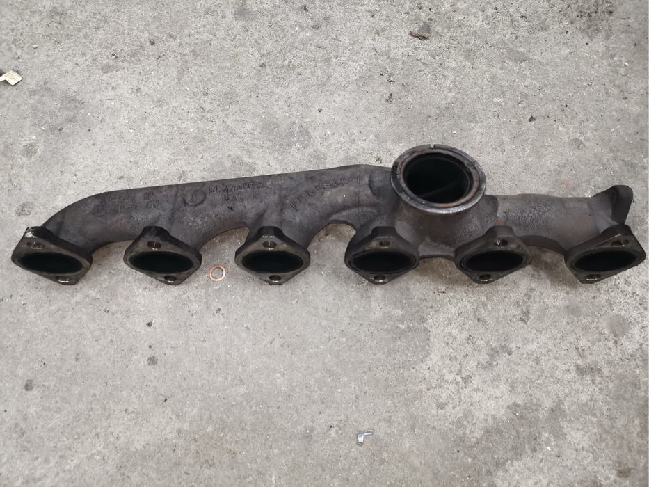 Изпускателен колектор с термощит от bmw e60 530d 231кс