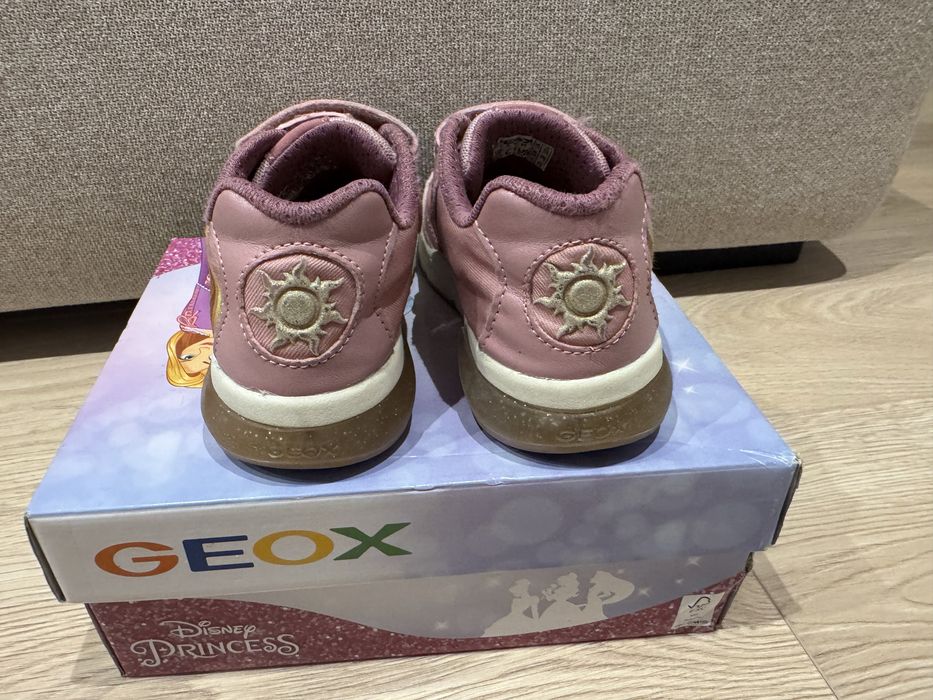 Geox детски маратонки 28 номер