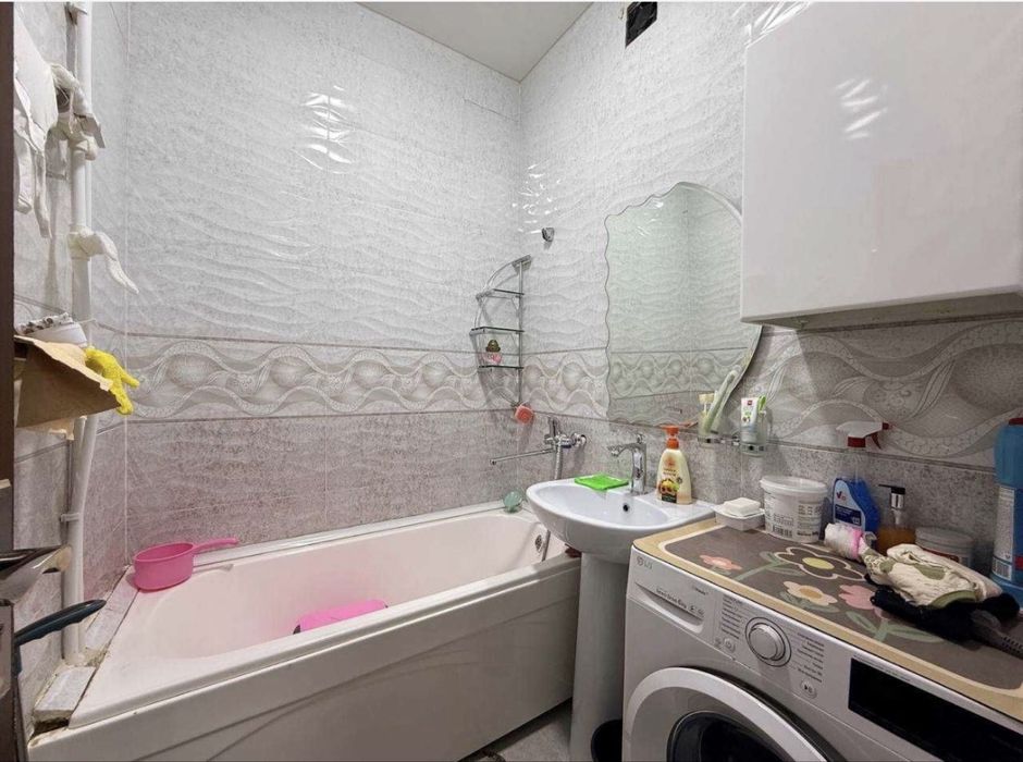 Дом Быта продается квартира 2/2/4 разделка