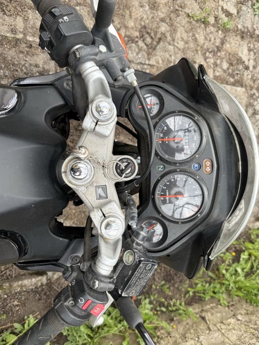 Продава се  HONDA  CBR 125R