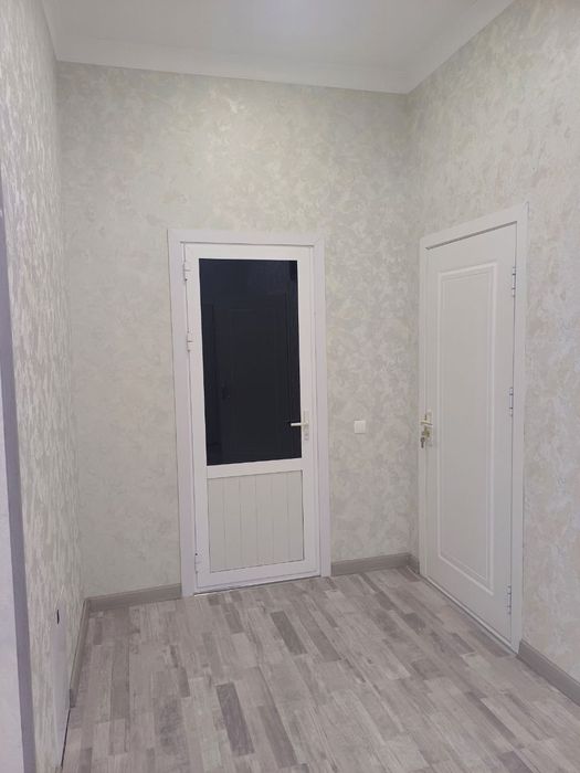 Srochna 3 sotox 5 xonali uy sotiladi